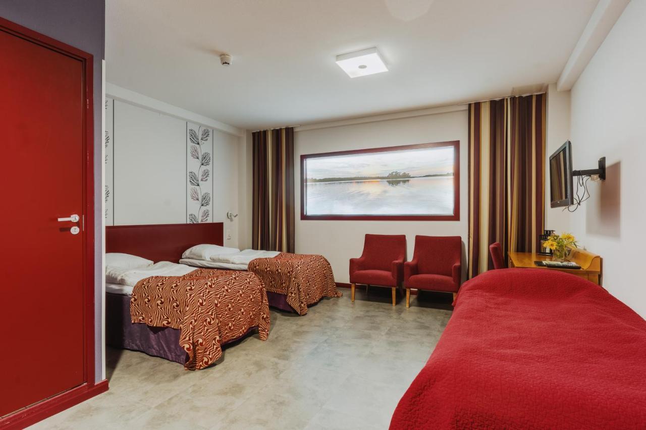Hotel Salora Salo  Luaran gambar
