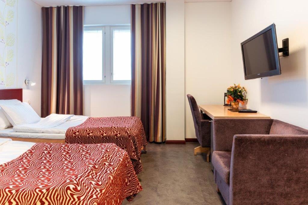 Hotel Salora Salo  Luaran gambar